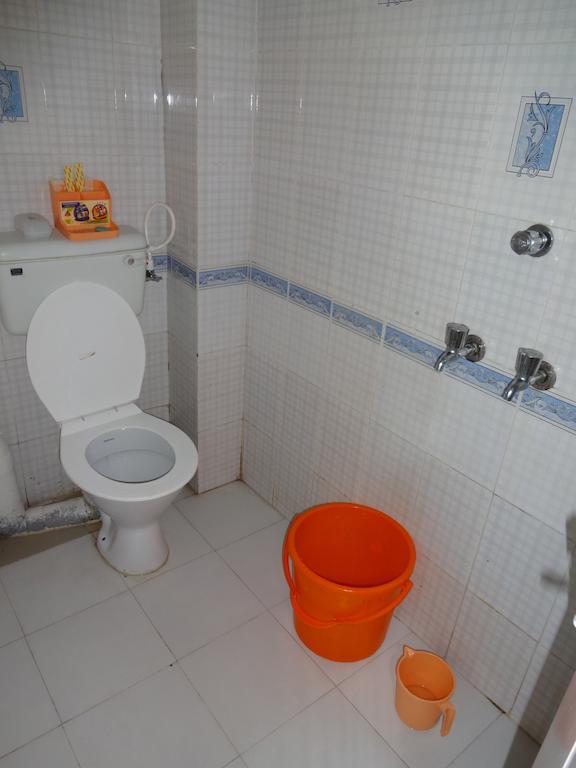 Marwa Inn Thiruvananthapuram Szoba fotó